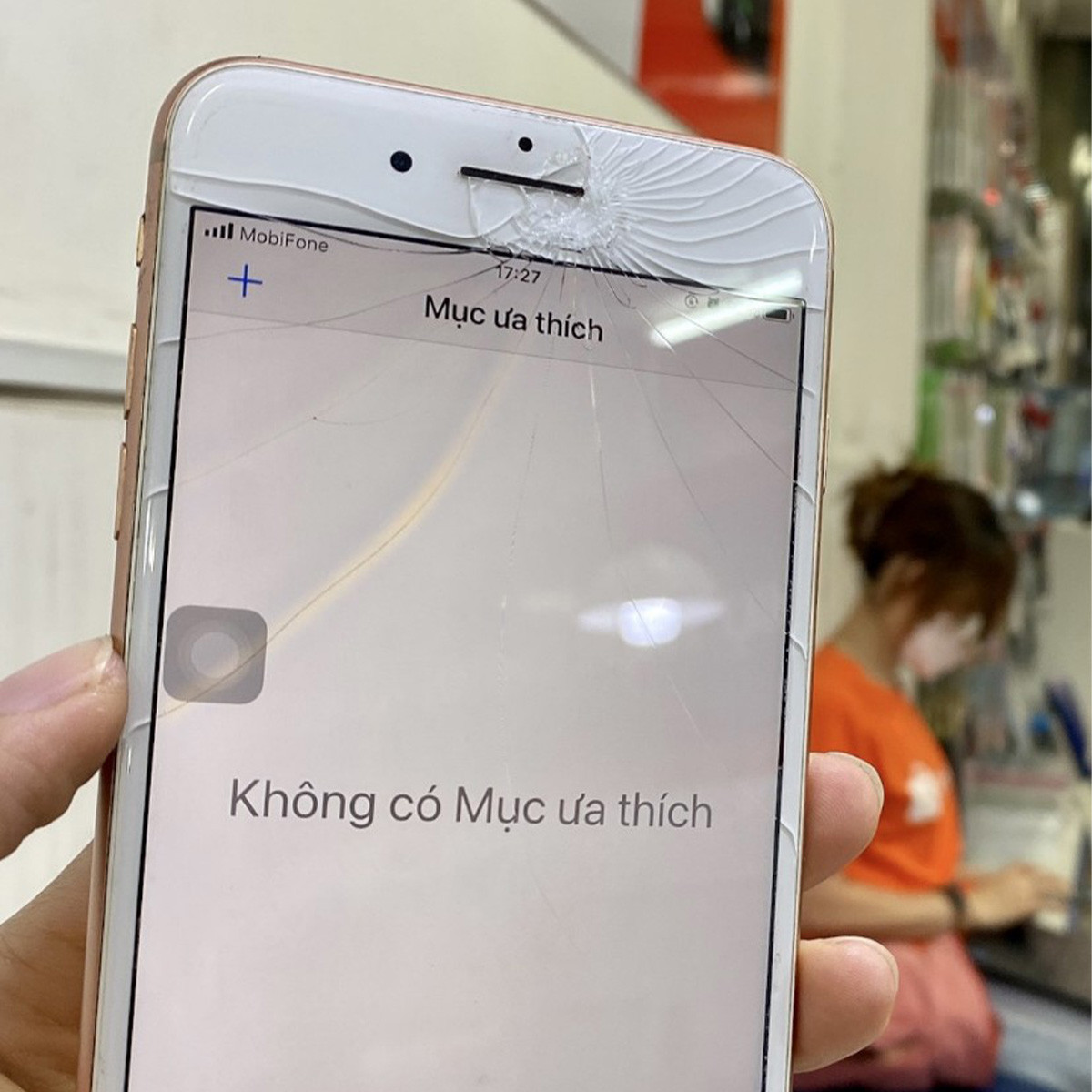 Thay mặt kính iPhone 7 Plus