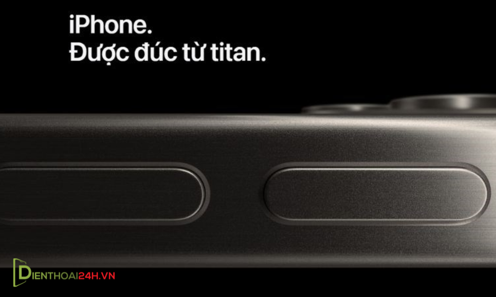 Iphone được đúc từ Titan